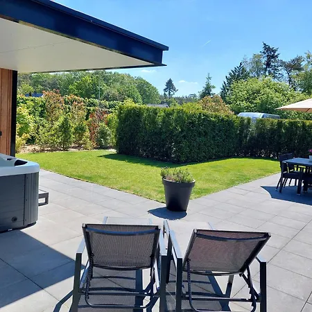 Comfort 01 Met Jacuzzi Casa vacanze Putten