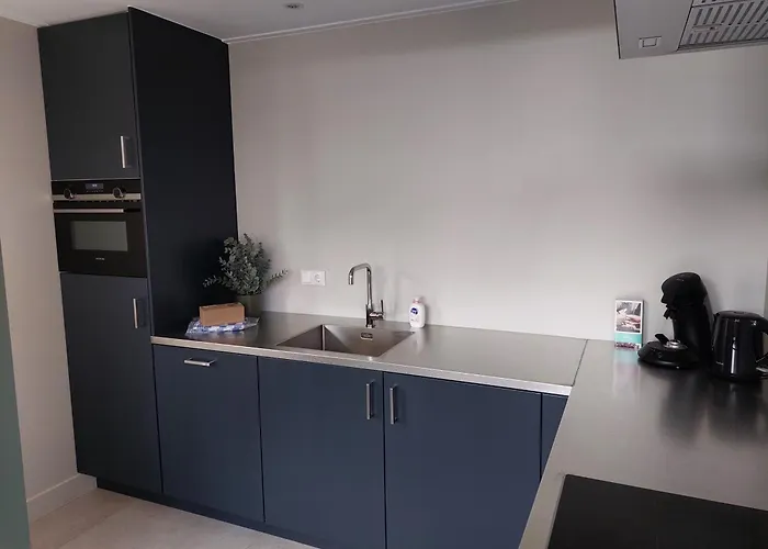 Comfort 01 Met Jacuzzi * פוטן