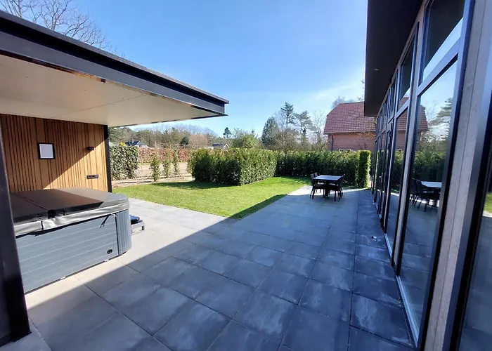 Comfort 01 Met Jacuzzi